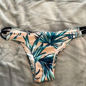 Pink brand cheeky bikini bottoms